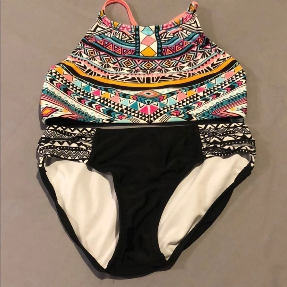 Bathing suit